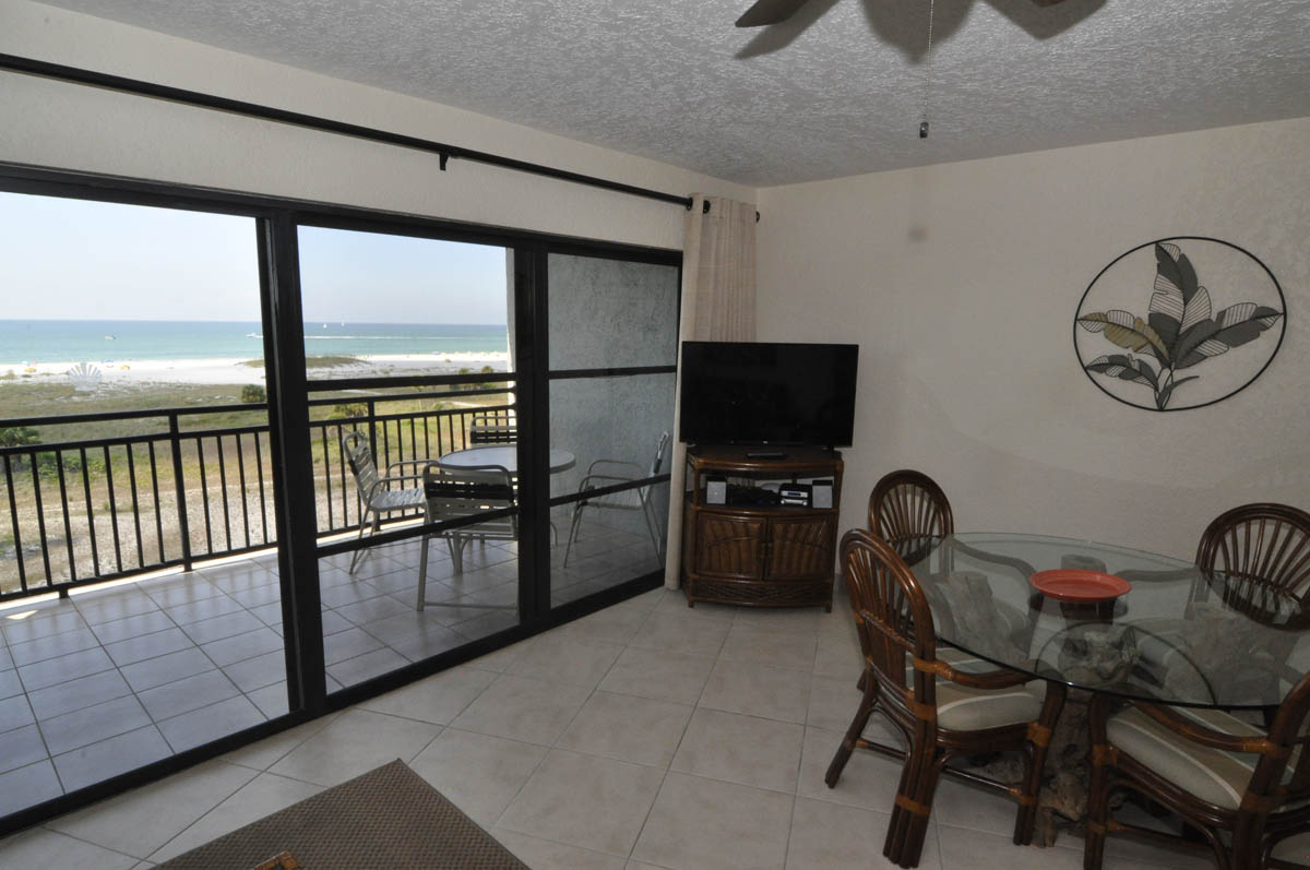 1 Bedroom Beach Front Views