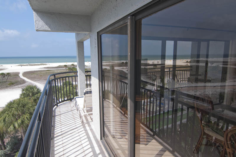 2 BR (Room #601)